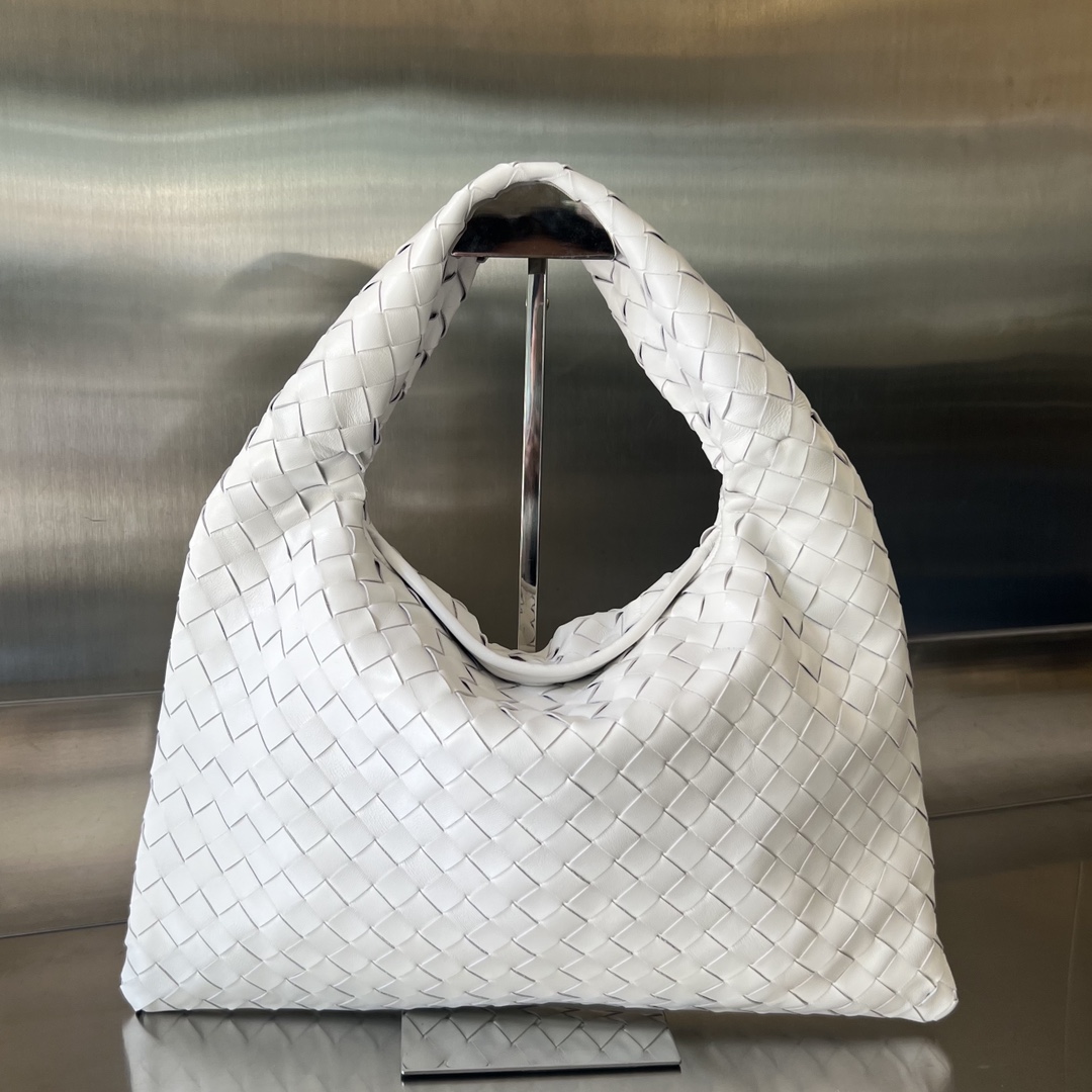 Small Hop Intrecciato Leather Shoulder Bag White